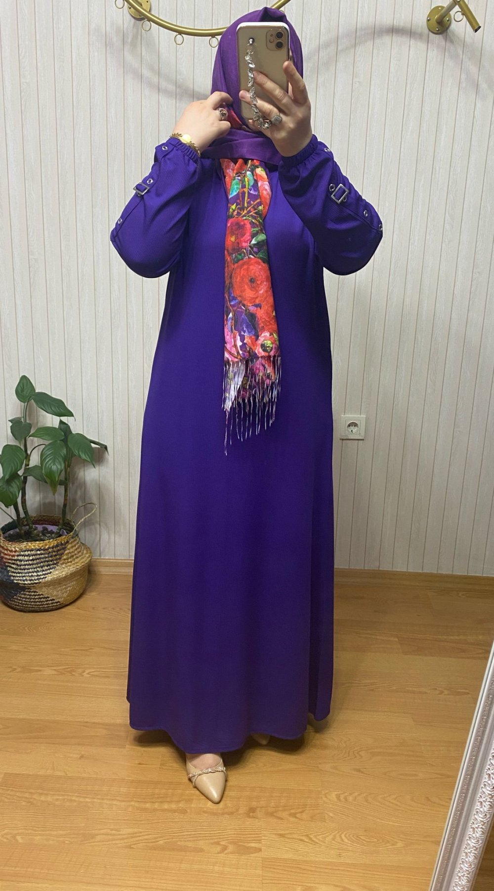 Kolu Halka Detaylı Elbise Elsi -