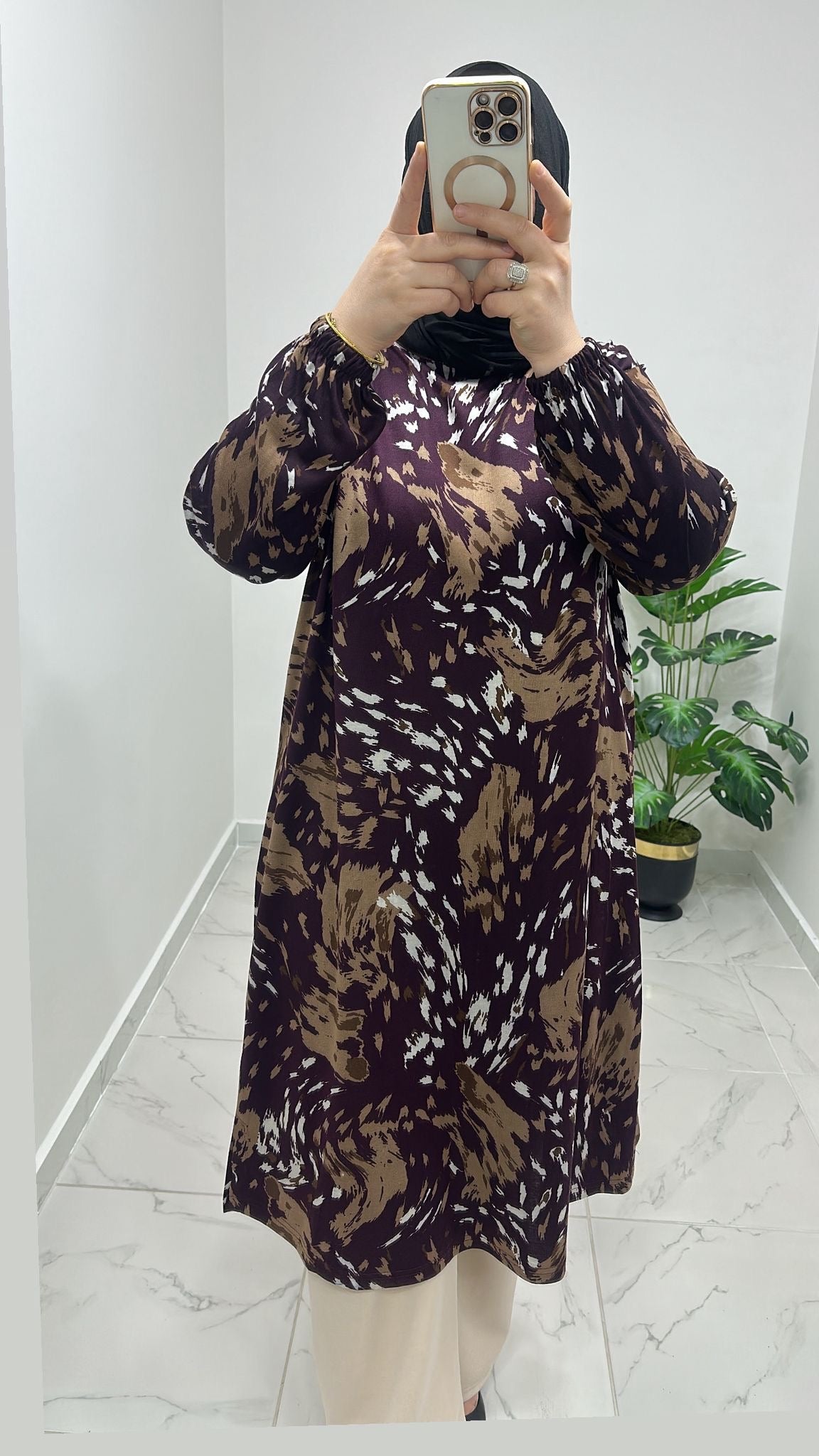 KÜBRA TUNİK