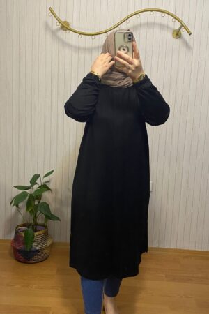 ÖNÜ PİLE ŞERİT DETAY TUNİK